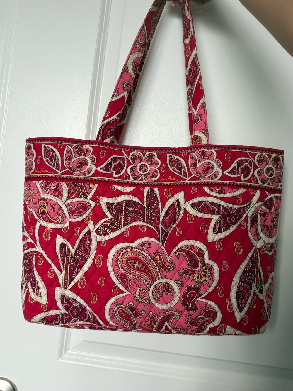 Vera Bradley Raspberry Fizz Pink Paisley Quilted Shoulder Tote Bag